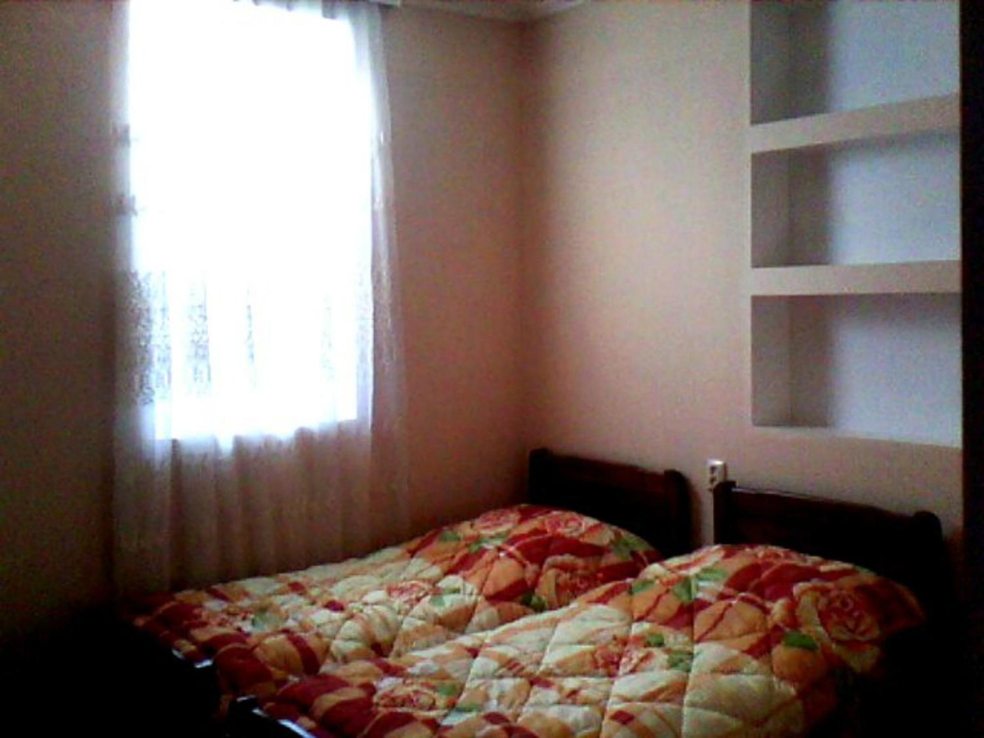 White Guest House Batumi Luaran gambar