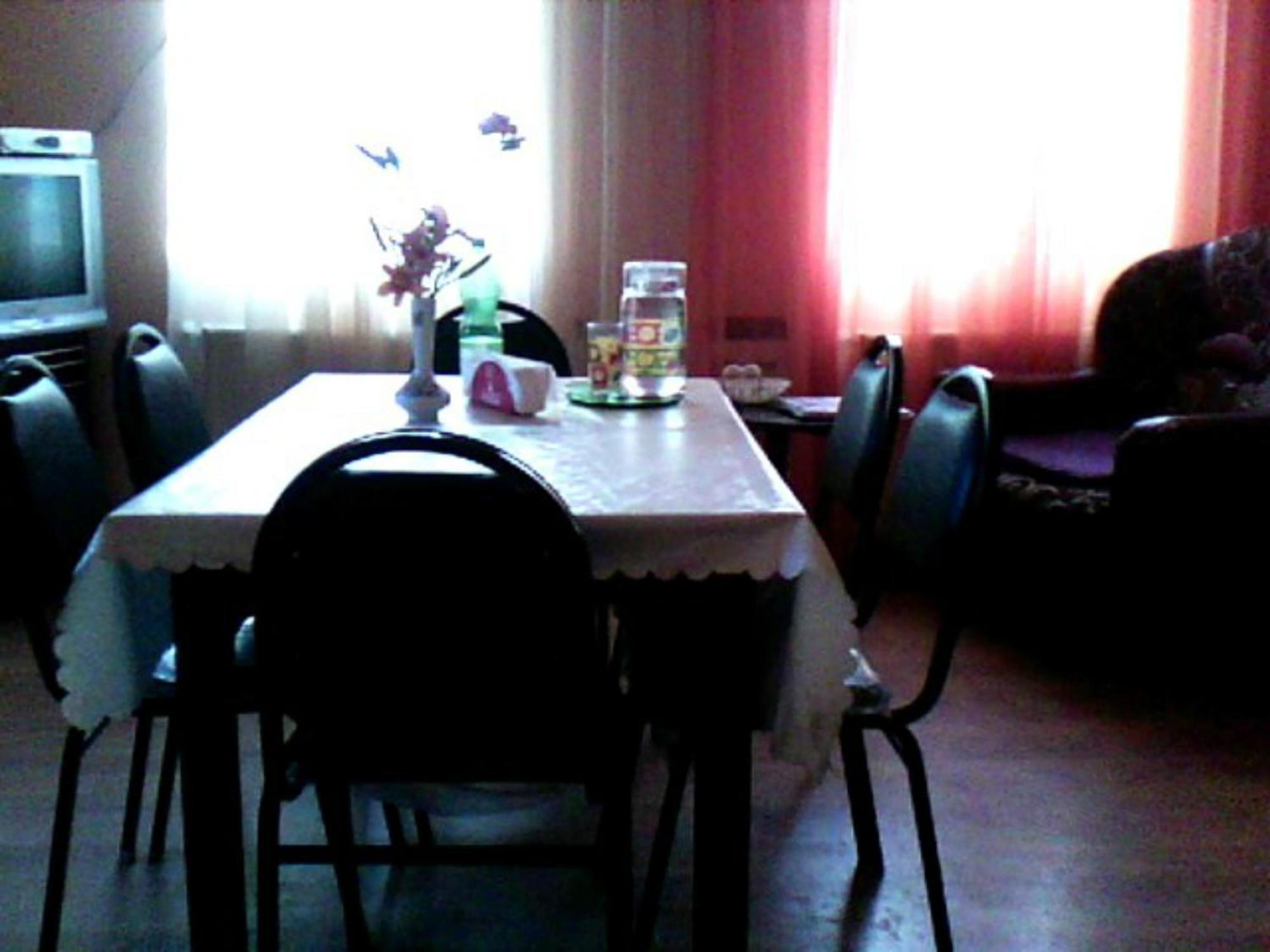 White Guest House Batumi Luaran gambar